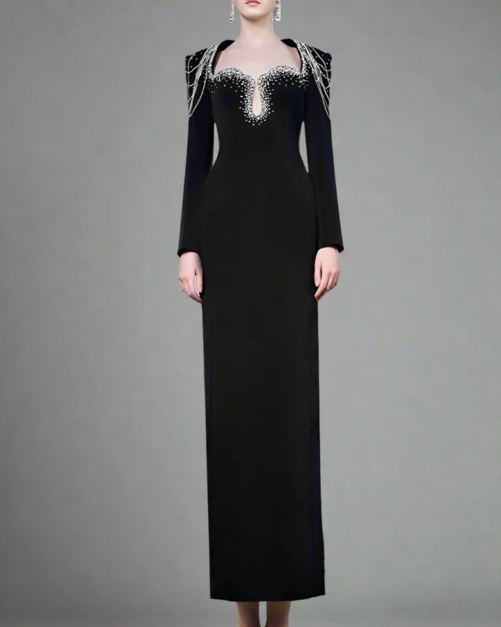 فستان عمودي بأكمام طويلة وسلاسل كتف مزينة بالخرز - أسترا