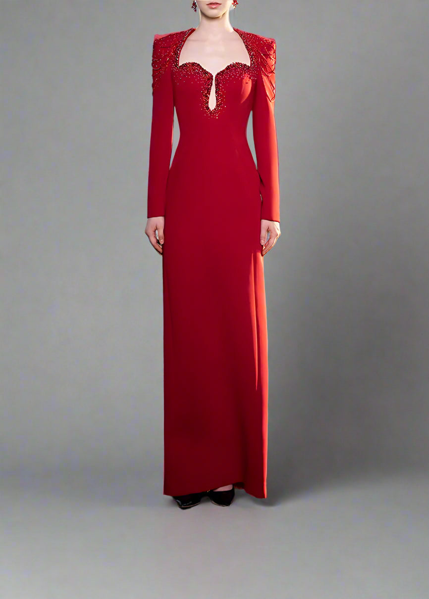 فستان عمودي بأكمام طويلة وسلاسل كتف مزينة بالخرز - أسترا