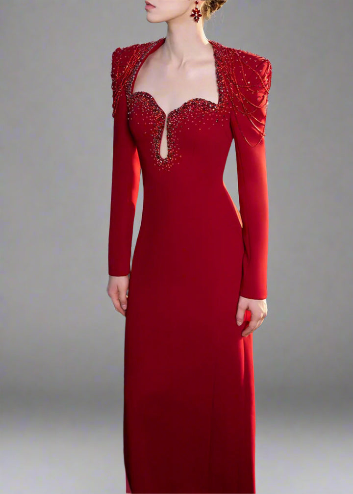 فستان عمودي بأكمام طويلة وسلاسل كتف مزينة بالخرز - أسترا