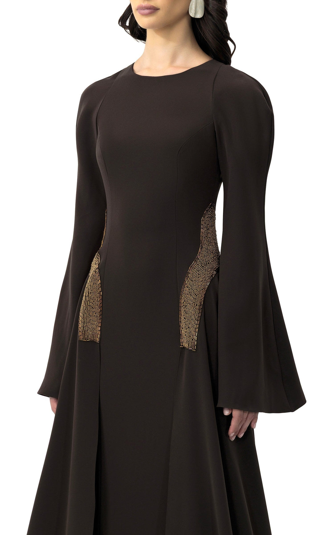 فستان بأكمام طويلة وألواح جانبية مزينة – زارين**