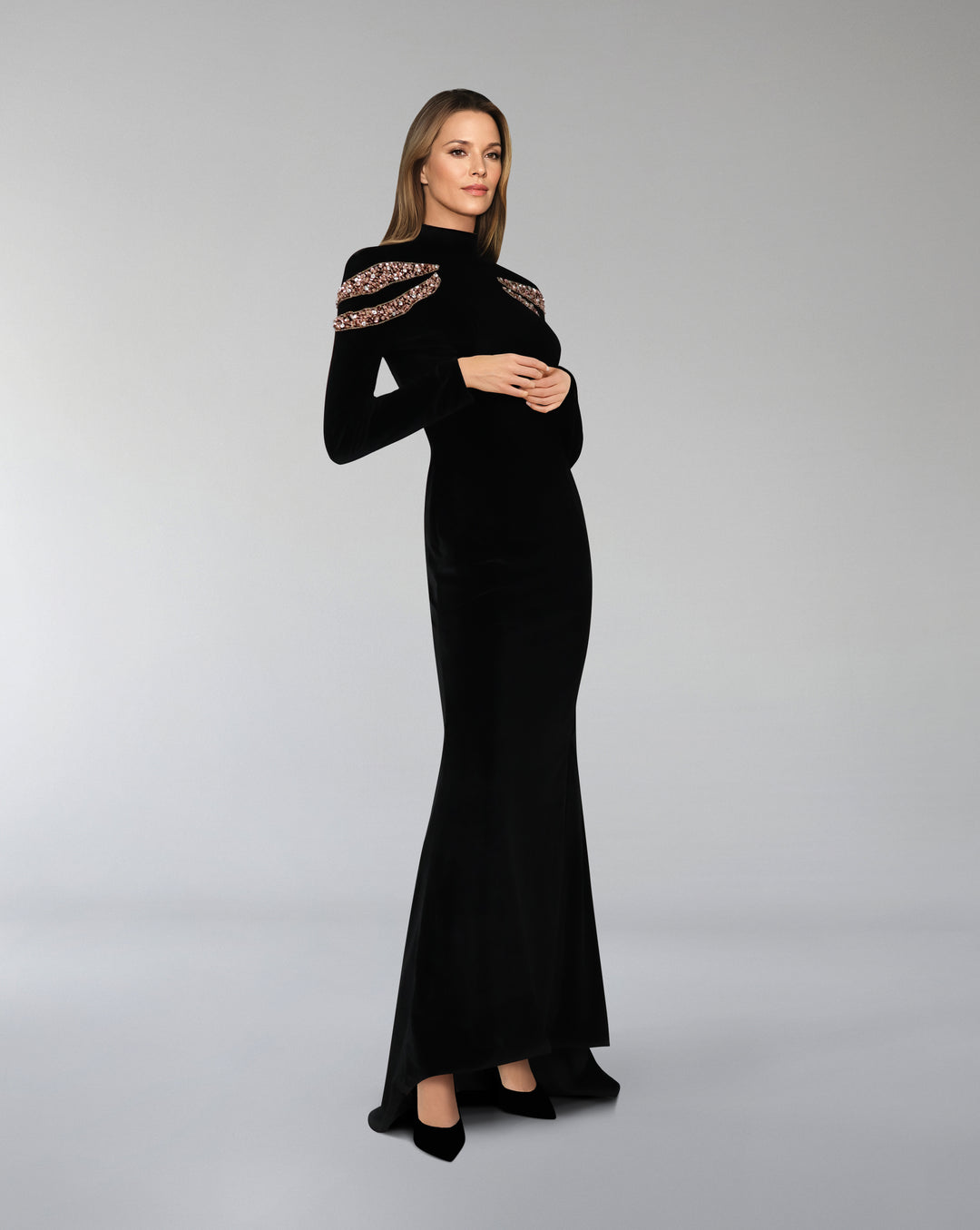 Long-sleeve velvet dress with beaded shoulders