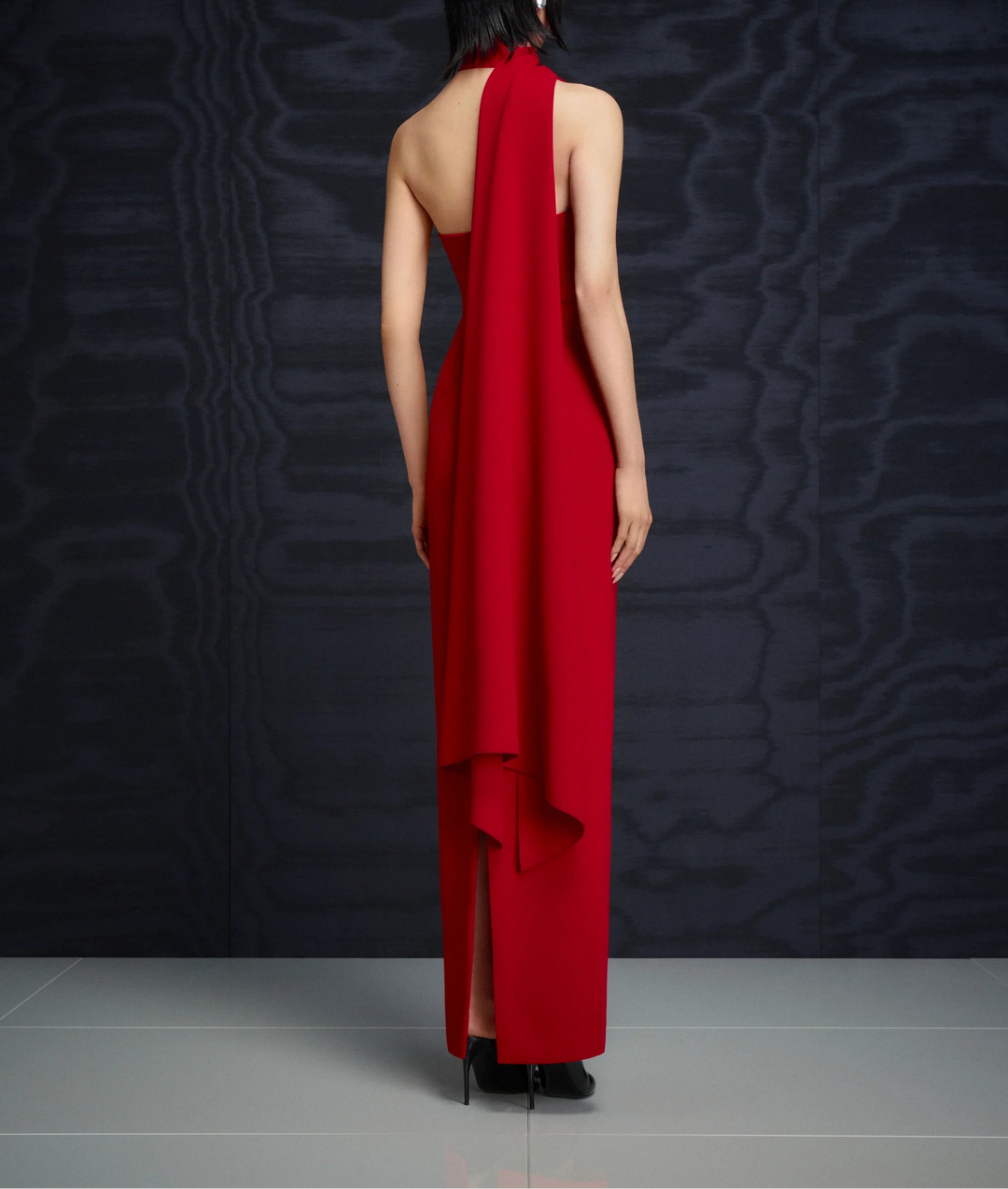 one-shoulder column gown with draped scarf – DEMI