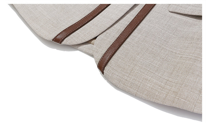 Tailored Linen-Blend Blazer with Belted Detail – SIENNA