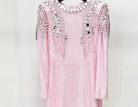 Haut à manches évasées plissées et ensemble jupe longue avec ceinture à la taille – Rosiny 