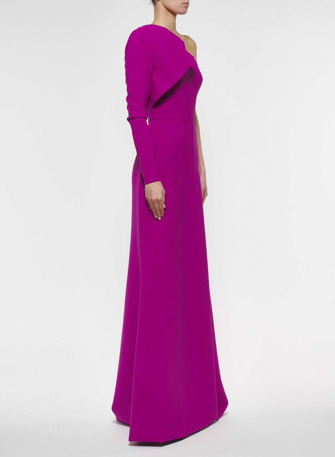 one-shoulder gown with sculpted ruffle – SILIIE