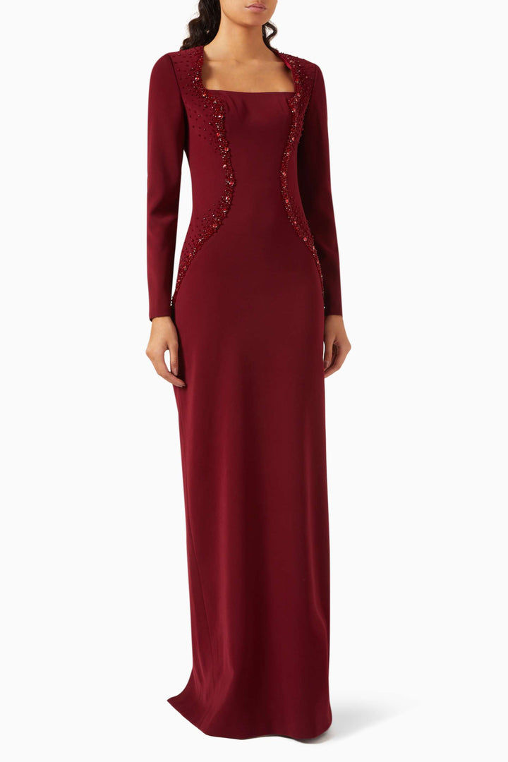 فستان مزين برقبة مربعة وخرز محيطي – فيوليتا