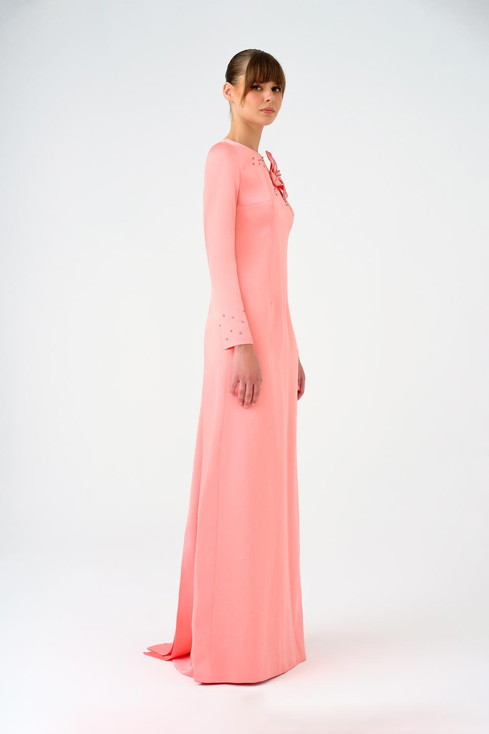 فستان سهرة طويل الأكمام مزين بالزهور - نواريل