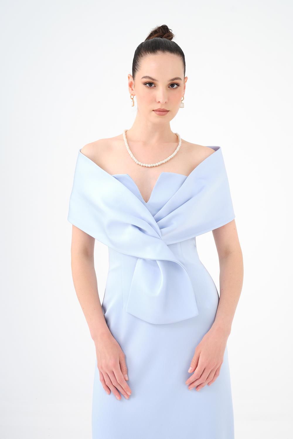 off-shoulder column dress with sculpted fold bodice – AURÉLIA