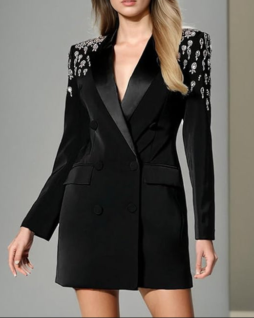 بليزر مزدوج الصدر مع أكتاف مزينة - بونورا