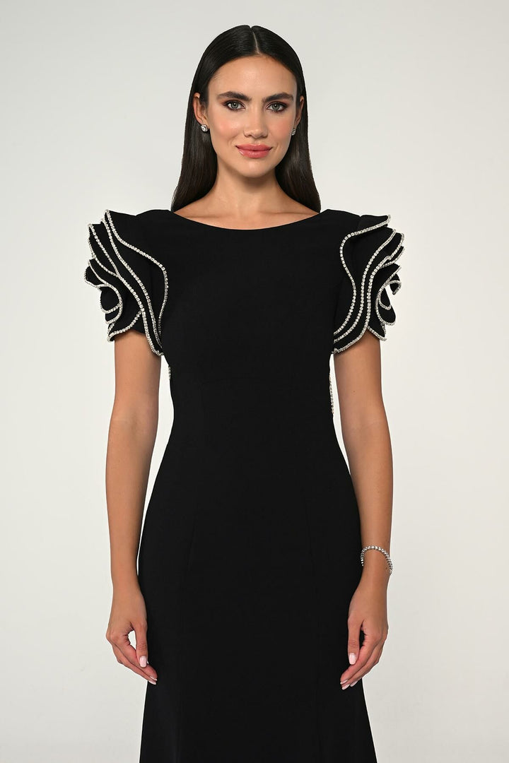 mermaid gown with sculpted pearl-trim sleeves – ARLENE