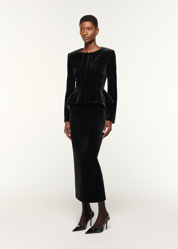 long-sleeve velvet midi dress with sculpted peplum – NOIRÉ
