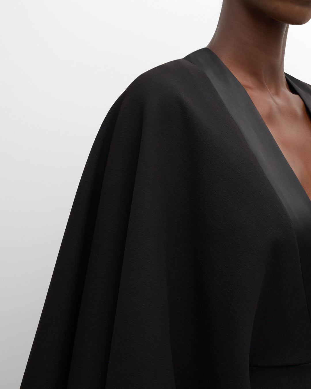 deep-V cape-sleeve evening gown – NOIIRÉ