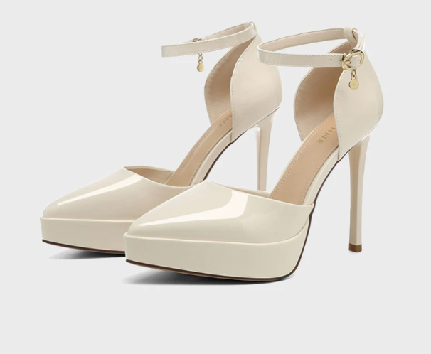 Black Patent Platform Ankle Strap Heels – Noir