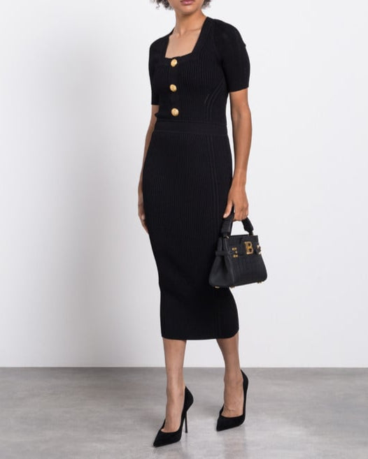 Plissiertes Oberteil mit ausgestellten Ärmeln und Maxirock-Set mit Taillengürtel – Rosiny 