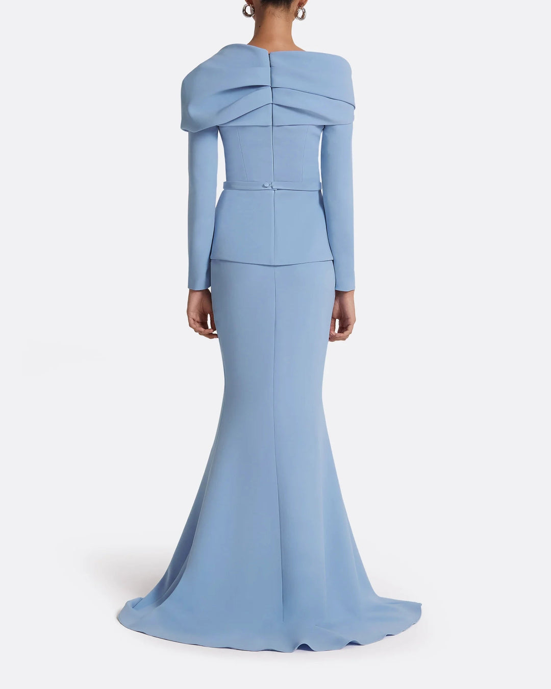 فستان مكشوف الكتفين مع خصر منتفخ – سيرينل-1
