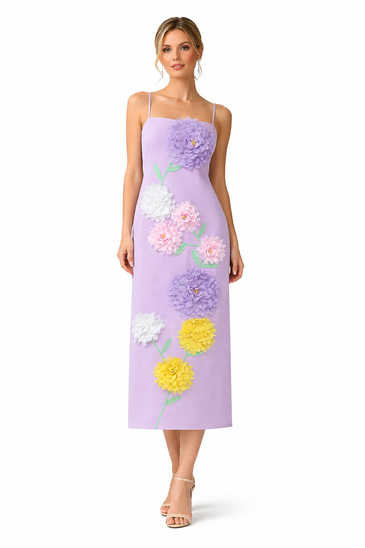 فستان عمودي بحمالات رفيعة مزين بتطريزات زهرية ثلاثية الأبعاد - أرجواني فاتح