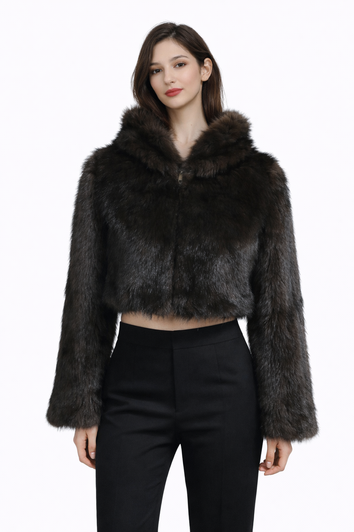 فستان ماكسي أبيض مطرز بحافة مزينة بشراشيب - أزورا