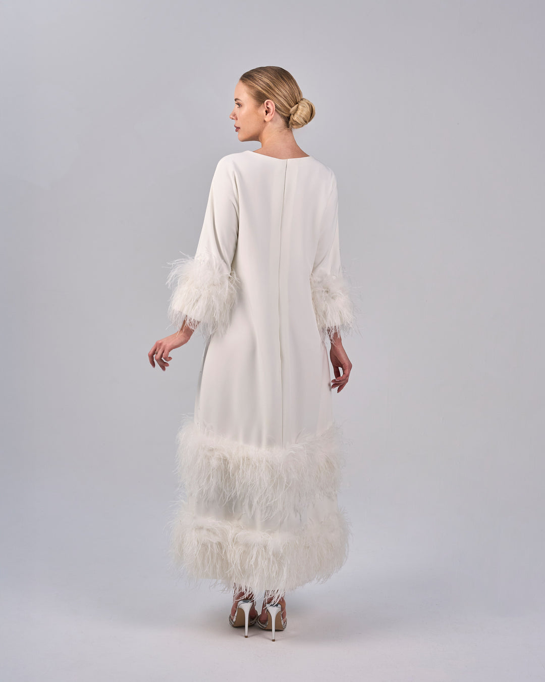 Ostrich feathered loose dress