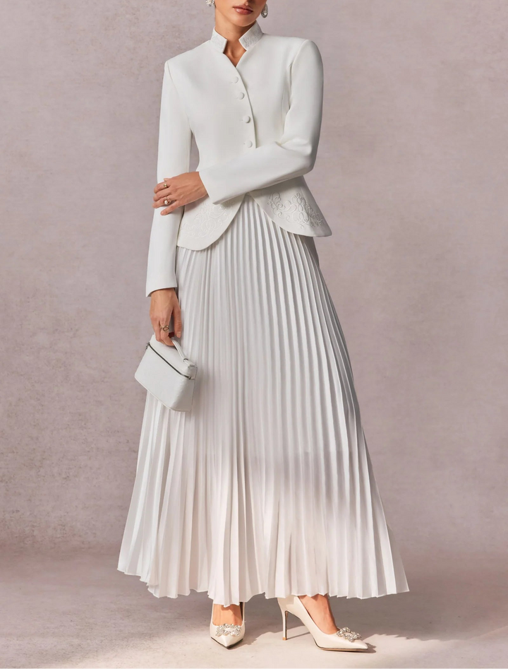 تنورة ماكسي مطوية مع بليزر مطرز – روبينا