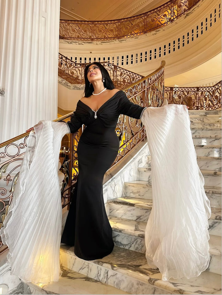 فستان حورية البحر مكشوف الكتفين بأكمام مطوية مثيرة – شيري