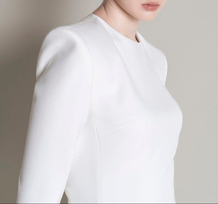 فستان ميدي منظم بأكتاف مصممة خصيصًا – بوري