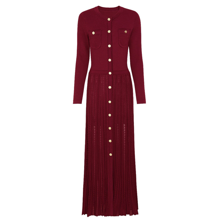 فستان محبوك بأكمام طويلة وأزرار أمامية – إلارا