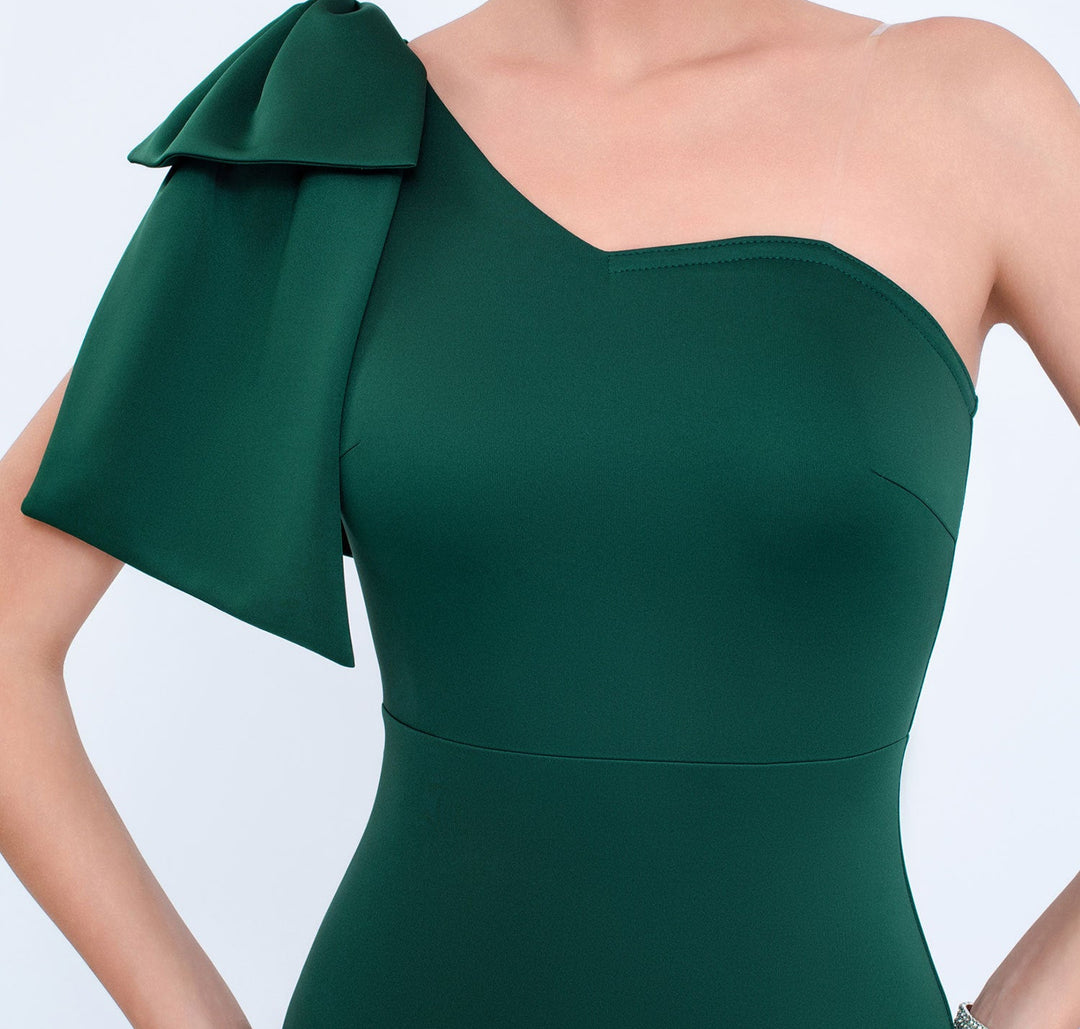 Plissiertes Oberteil mit ausgestellten Ärmeln und Maxirock-Set mit Taillengürtel – Rosiny 