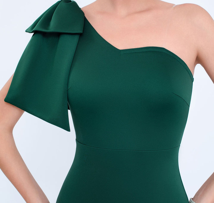 Plissiertes Oberteil mit ausgestellten Ärmeln und Maxirock-Set mit Taillengürtel – Rosiny 