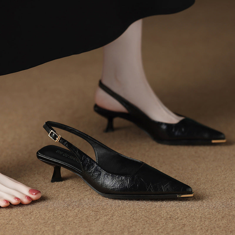 حذاء بكعب مفتوح من الخلف بطرف معدني – سيريناتلو