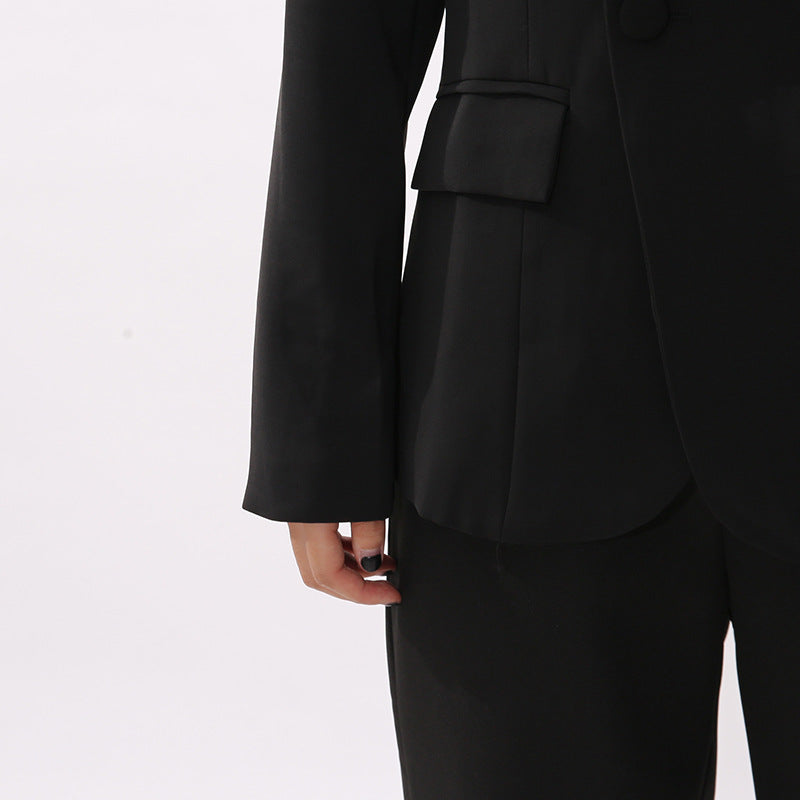 embroidered tailored blazer with crystal floral detailing – NOIRIS