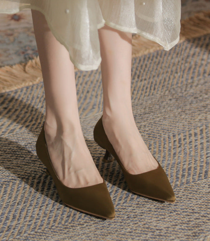 Haut à manches évasées plissées et ensemble jupe longue avec ceinture à la taille – Rosiny 