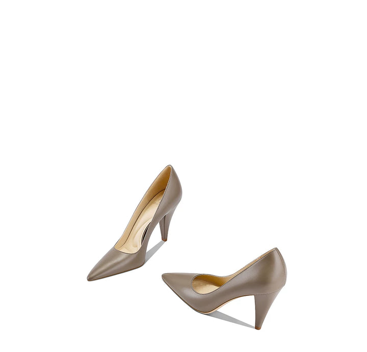 Black Pointed Toe Classic Pumps – VELMORA