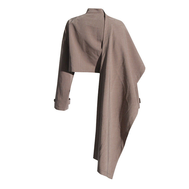 بدلة مصممة خصيصًا بأزرار ذهبية – مارون