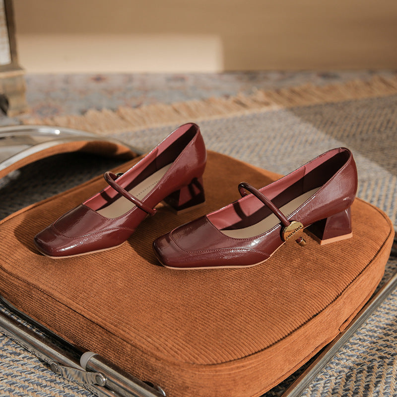 حذاء بكعب مربع مع حزام رفيع - أريانري