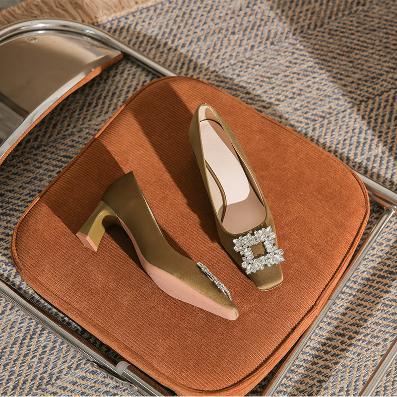 褶皱喇叭袖上衣和高腰裙套装，配腰带 – Rosiny 