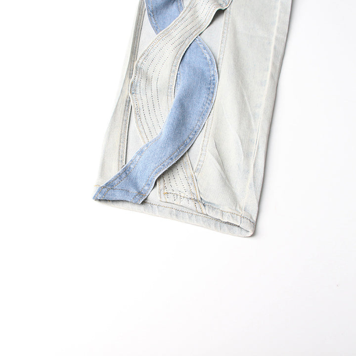 بنطلون جينز بقصات بلونين مع أجزاء بتصميم مموج - ريفيرا