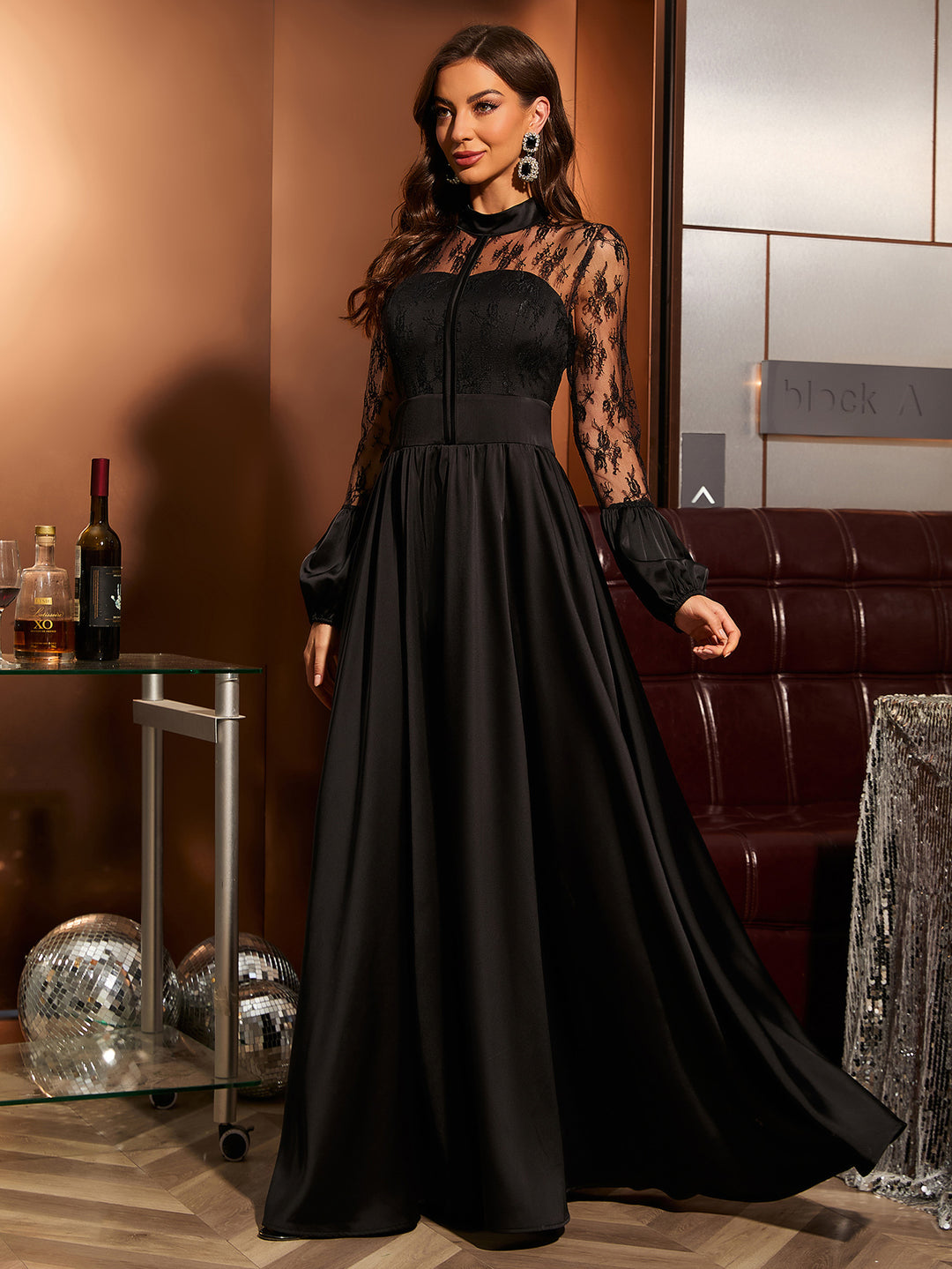 Plissiertes Oberteil mit ausgestellten Ärmeln und Maxirock-Set mit Taillengürtel – Rosiny 