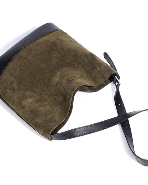 gewebte Rattan-Tragetasche mit doppelten Ledergriffen – LÉONIE 