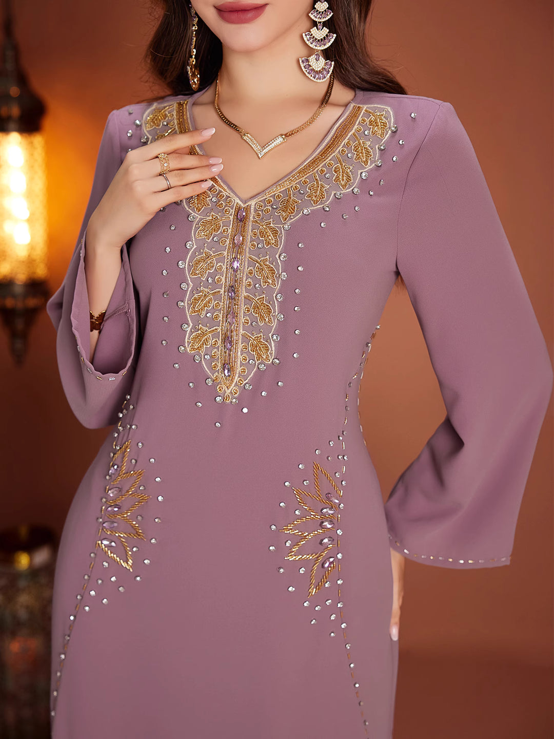 costume évasé sur mesure avec manches bouffantes en satin – VALENCIA 