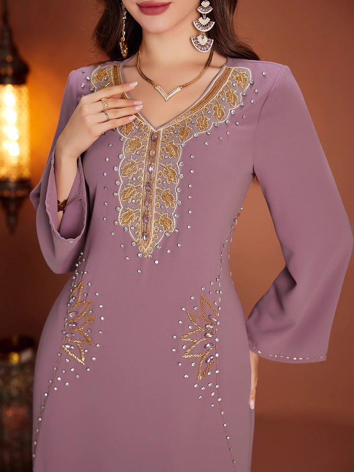 costume évasé sur mesure avec manches bouffantes en satin – VALENCIA 