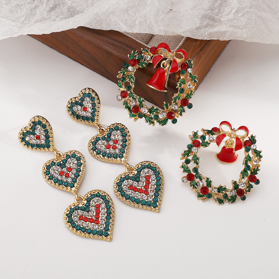 أقراط متدلية على شكل قلب من الكريستال وإكليل احتفالي - هولي