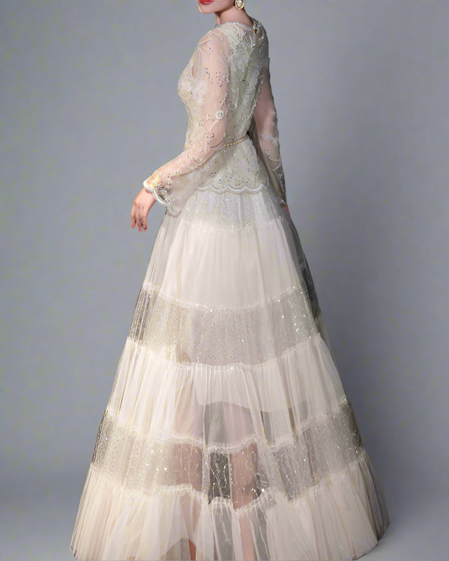 Kurzärmeliges Midikleid mit 3D-Blumenapplikationen - BLOOMIQ 