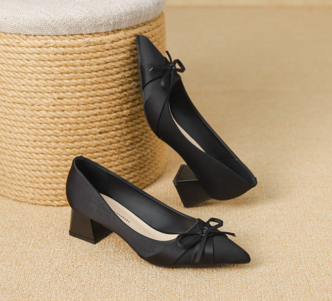 حذاء بكعب سميك مع تفاصيل فيونكة ساتان – سيريناوتو