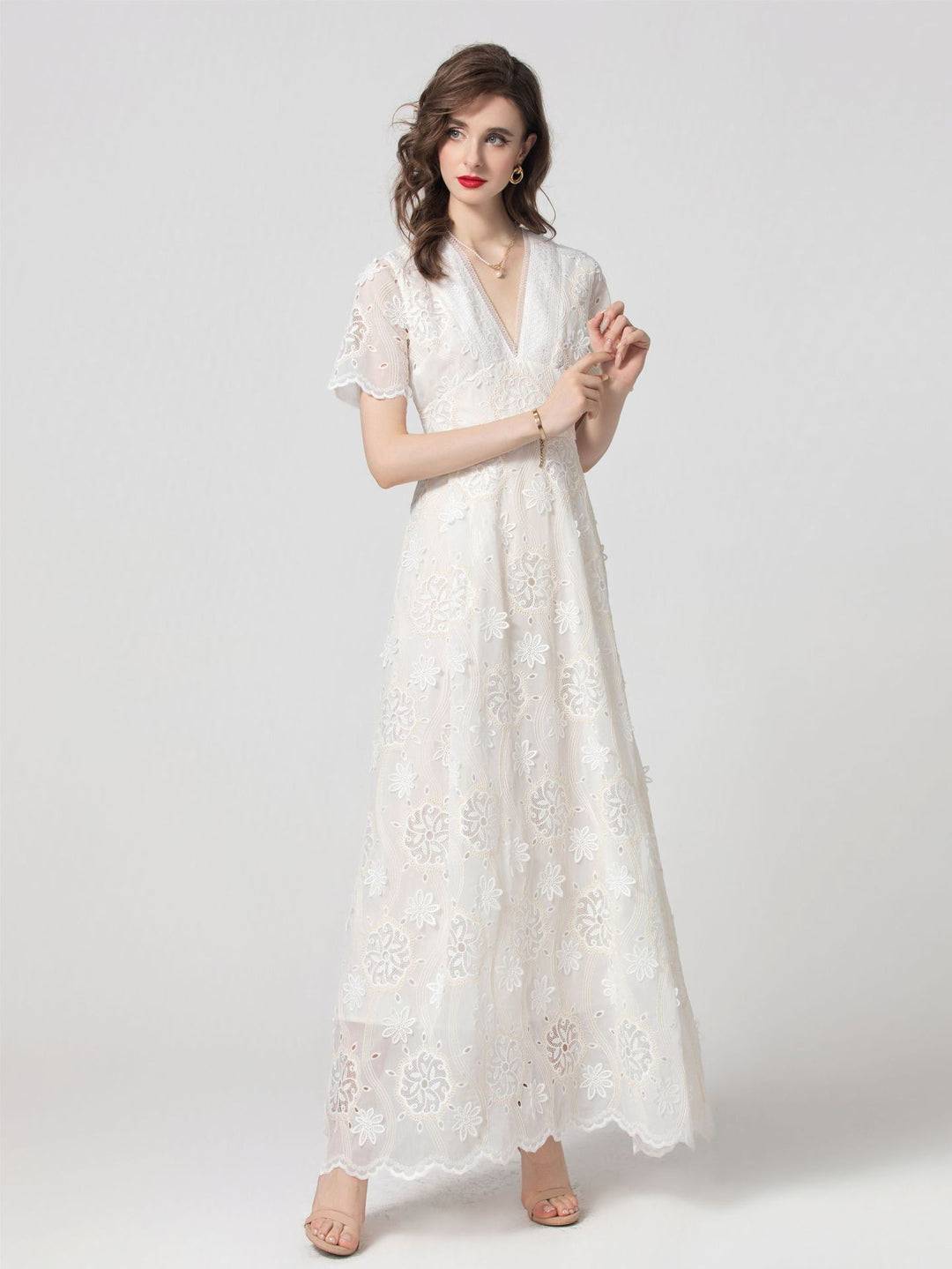 embroidered lace maxi dress with scalloped hem – ISABELLA
