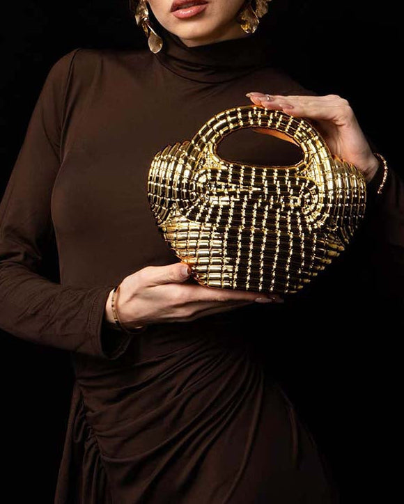 编织藤条手提包，配有双层皮革手柄 – LÉONIE 