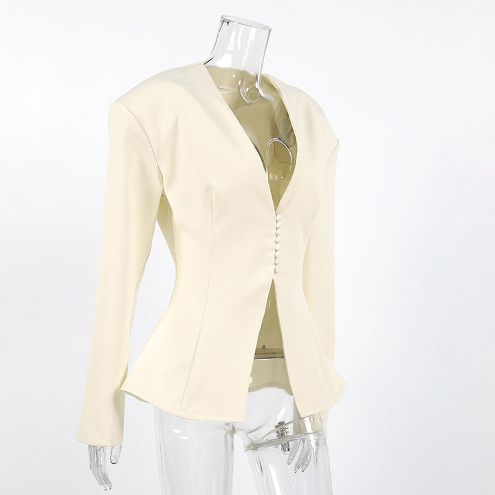 structured V-neck blazer with sculpted shoulders – MAELLE