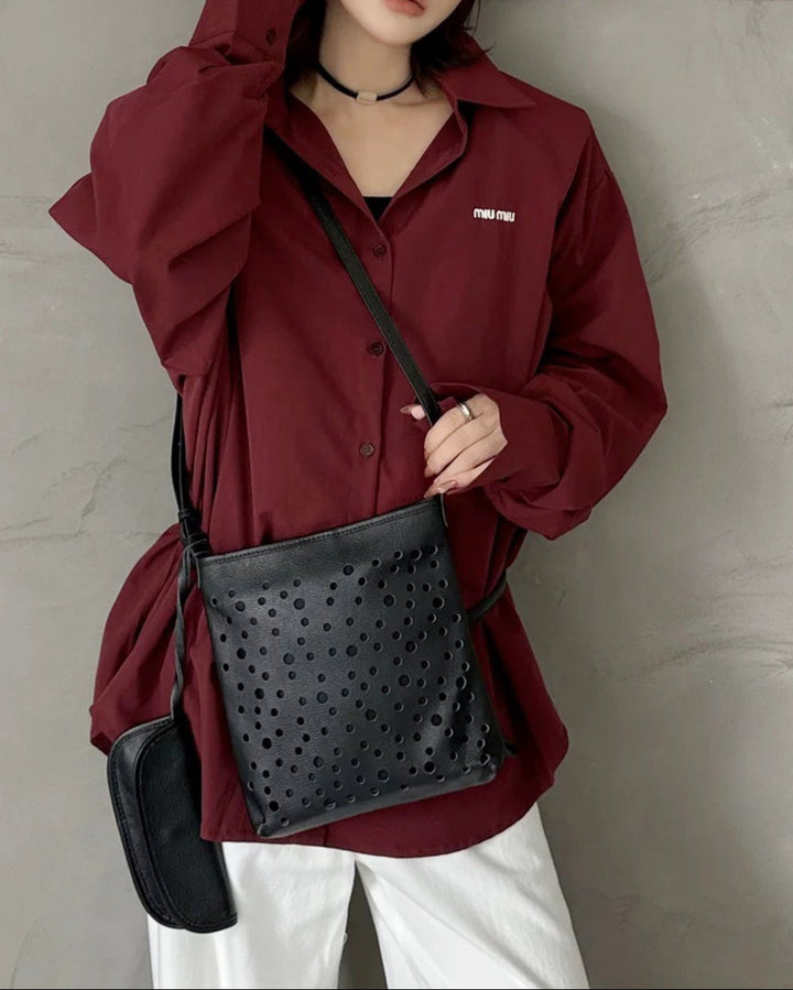 perforated leather shoulder bag with mini pouch – AURATIX