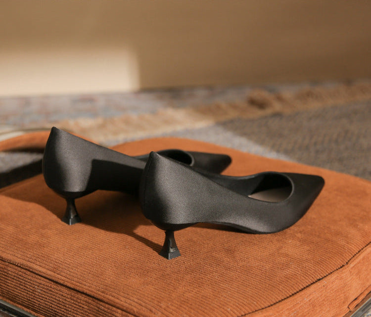 Haut à manches évasées plissées et ensemble jupe longue avec ceinture à la taille – Rosiny 