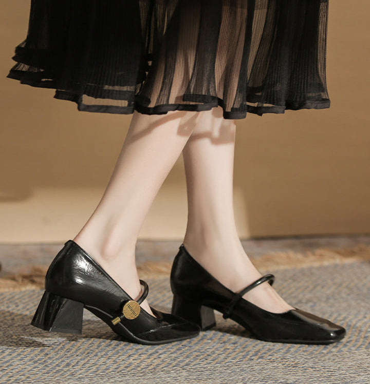 حذاء بكعب مربع مع حزام رفيع - أريانري