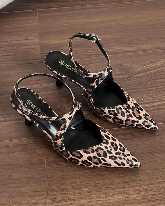 leopard print pointed-toe pumps with ankle strap - NIA